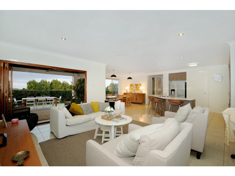 32 Nursery Drive, Middle Ridge QLD 4350