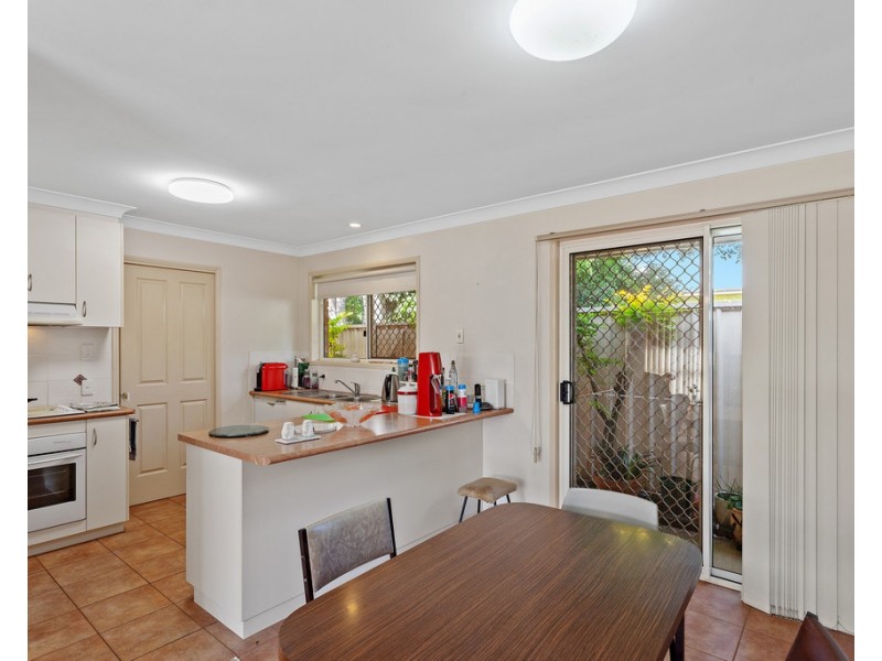 4B Hursley Road, Newtown QLD 4350
