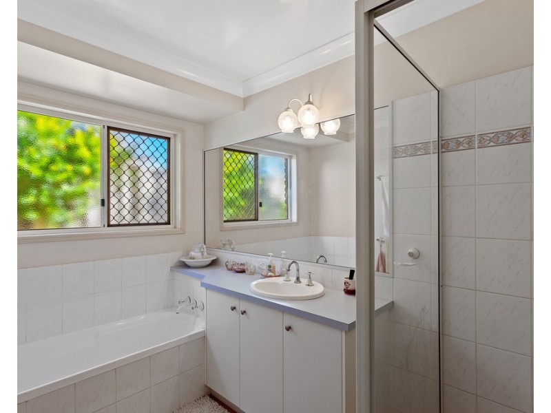 4B Hursley Road, Newtown QLD 4350