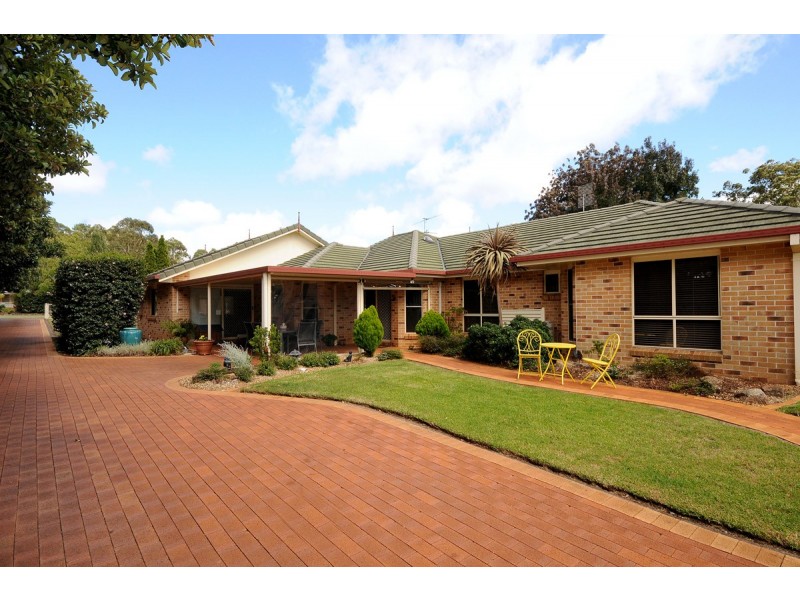 4 Wesley Court, Highfields QLD 4352