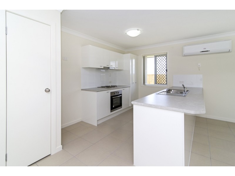 5 Wandoo Crescent, Westbrook QLD 4350