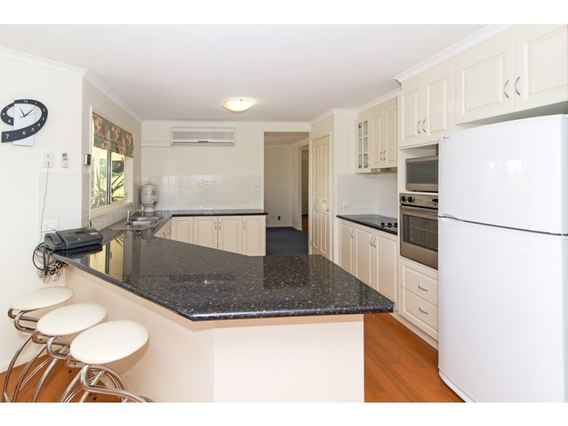 8 – 10 Panoramic Drive, Preston QLD 4352