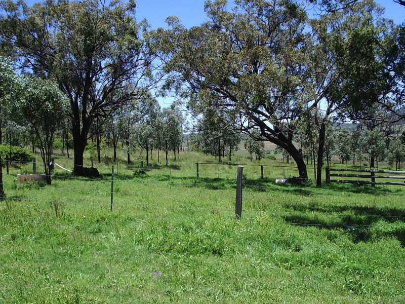 Waldron Road, Upper Pilton QLD 4361