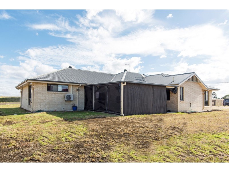 6 – 8 West Street, Cambooya QLD 4358