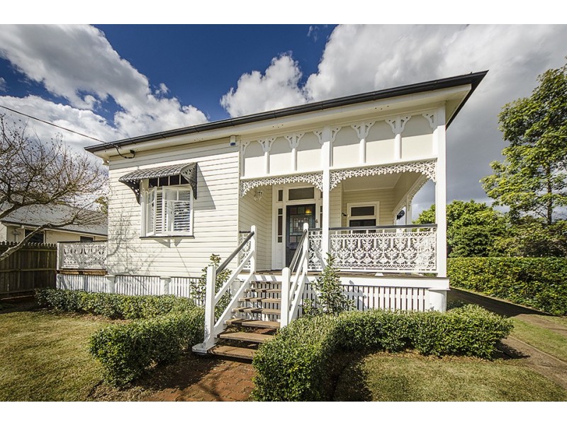 22 Godfrey Street, East Toowoomba QLD 4350