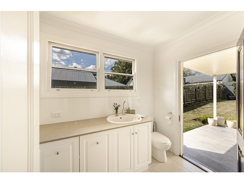 22 Godfrey Street, East Toowoomba QLD 4350