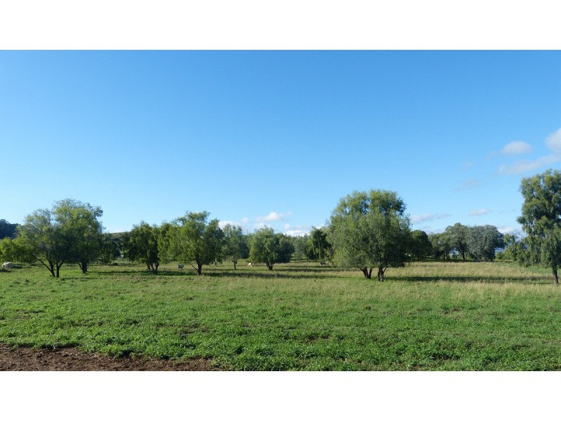 Upper Tenthill School Lane and Ingoldsby Road, Upper Tenthill QLD 4343