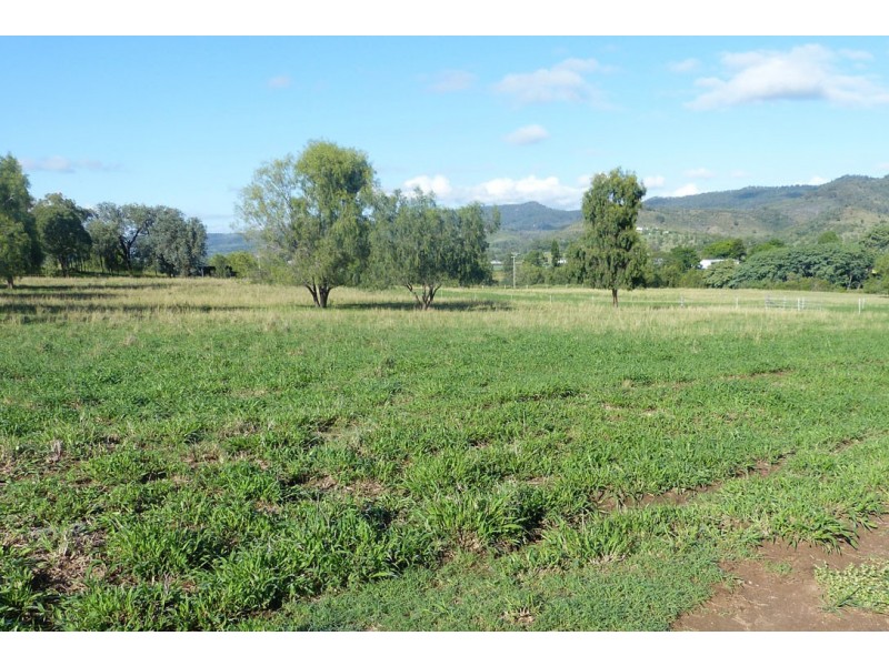 Upper Tenthill School Lane and Ingoldsby Road, Upper Tenthill QLD 4343
