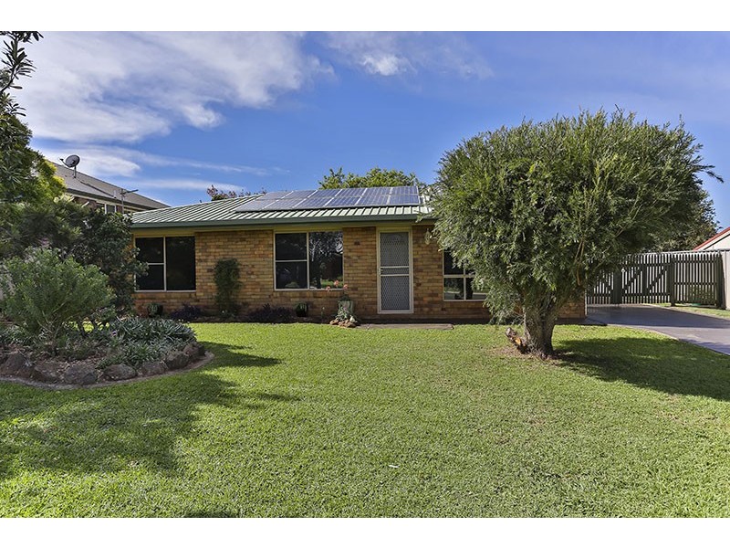 16 Black Court, Wilsonton QLD 4350