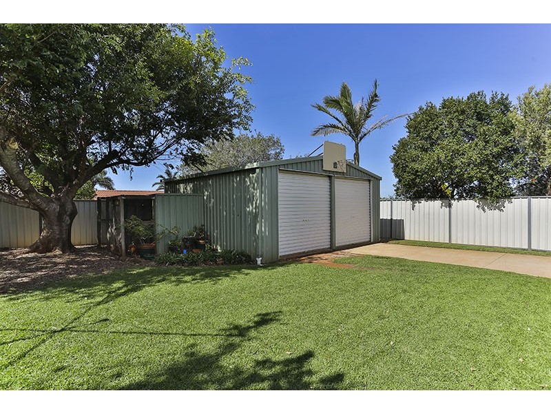 16 Black Court, Wilsonton QLD 4350