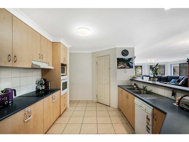 4 Duncan Street, Wilsonton Heights QLD 4350