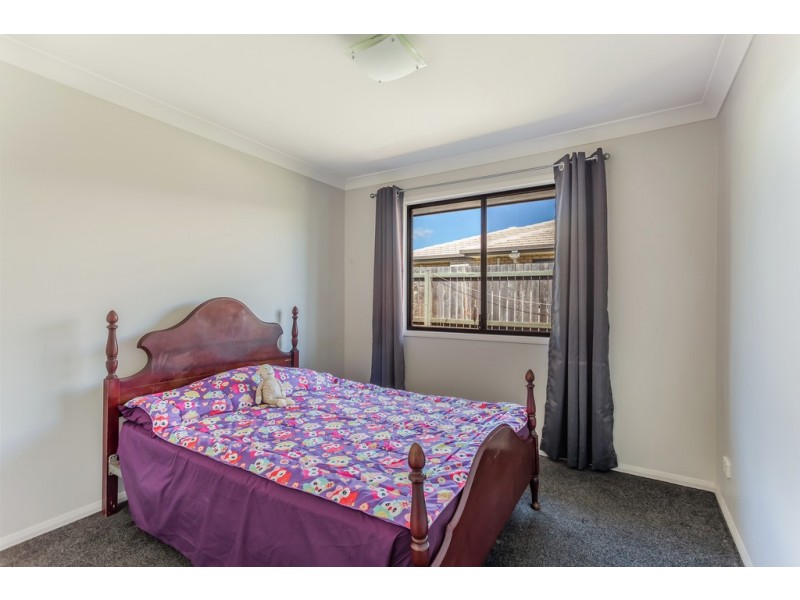 15 Vinnicombe Street, Kearneys Spring QLD 4350