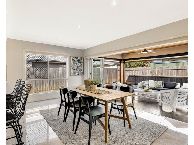 12 Vinnicombe Street, Kearneys Spring QLD 4350