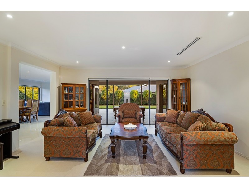 38 Fadden Crescent, Middle Ridge QLD 4350