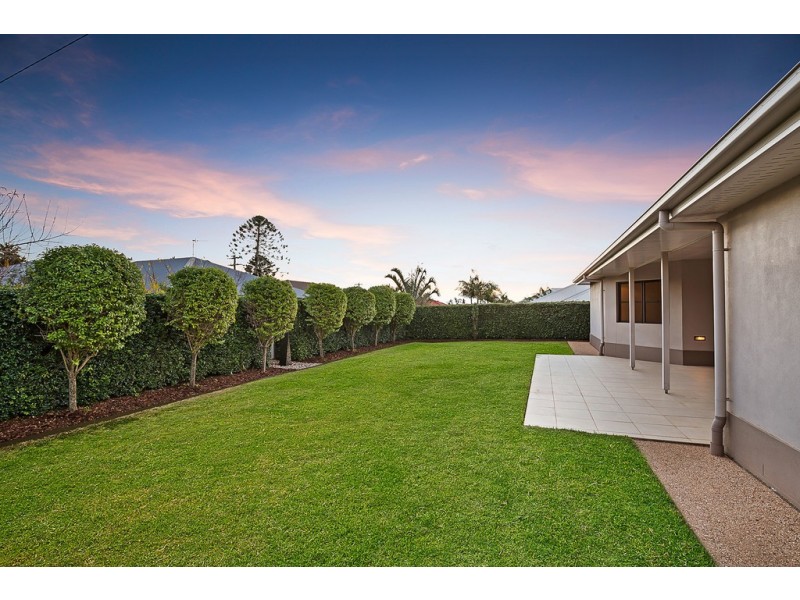 38 Fadden Crescent, Middle Ridge QLD 4350