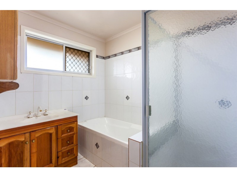 23 Gloucester Crescent, Darling Heights QLD 4350