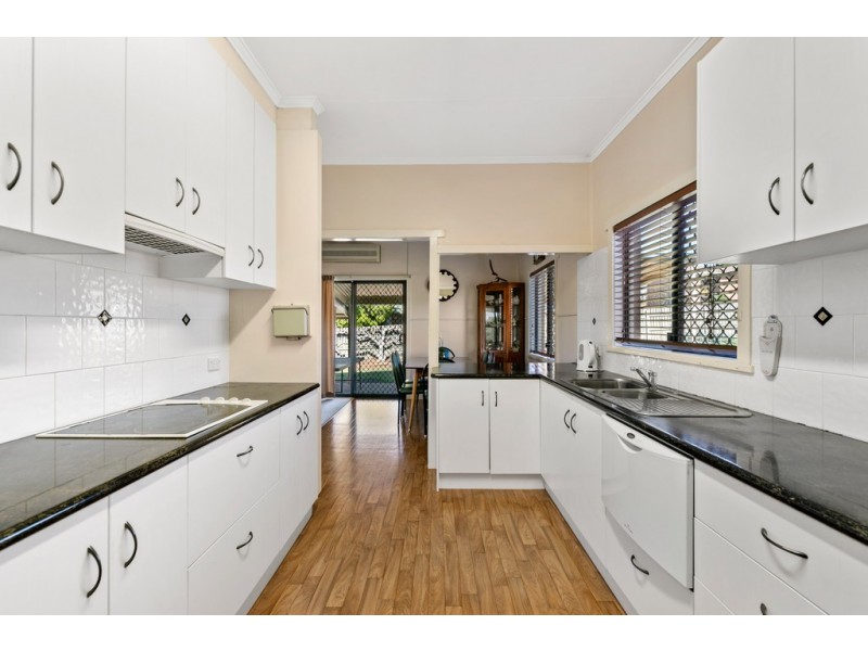 55 Hoepper Street, Kearneys Spring QLD 4350