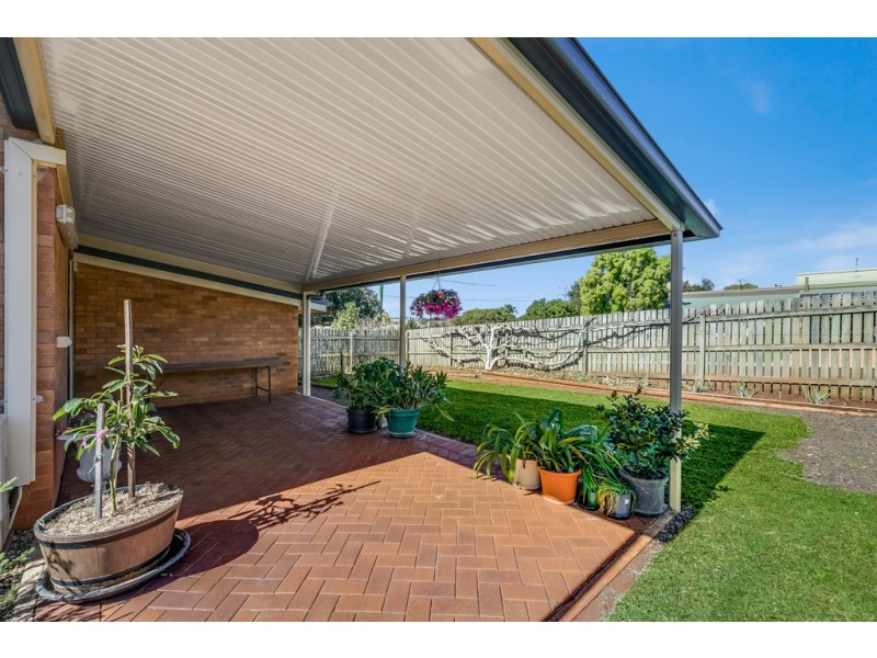 55 Hoepper Street, Kearneys Spring QLD 4350