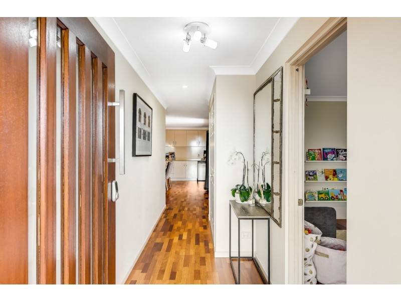 49 Broadfoot Street, Kearneys Spring QLD 4350