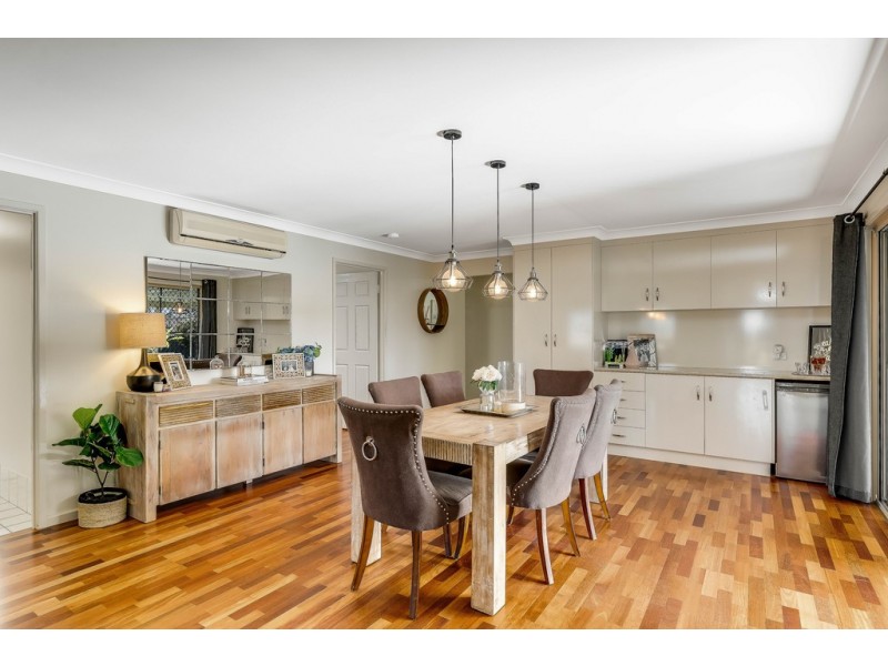 49 Broadfoot Street, Kearneys Spring QLD 4350