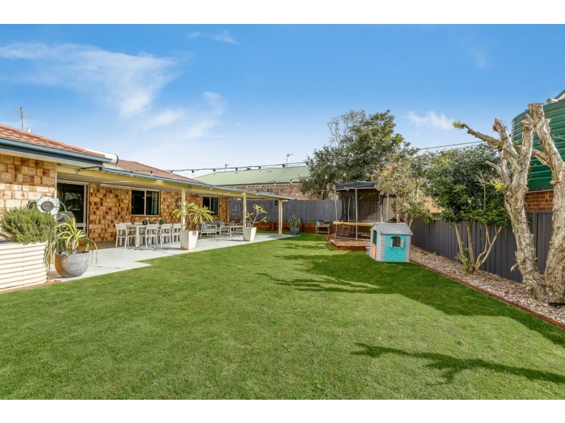 49 Broadfoot Street, Kearneys Spring QLD 4350