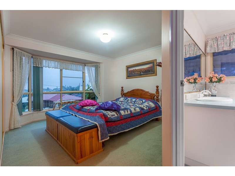 1 Nolan Court, Darling Heights QLD 4350