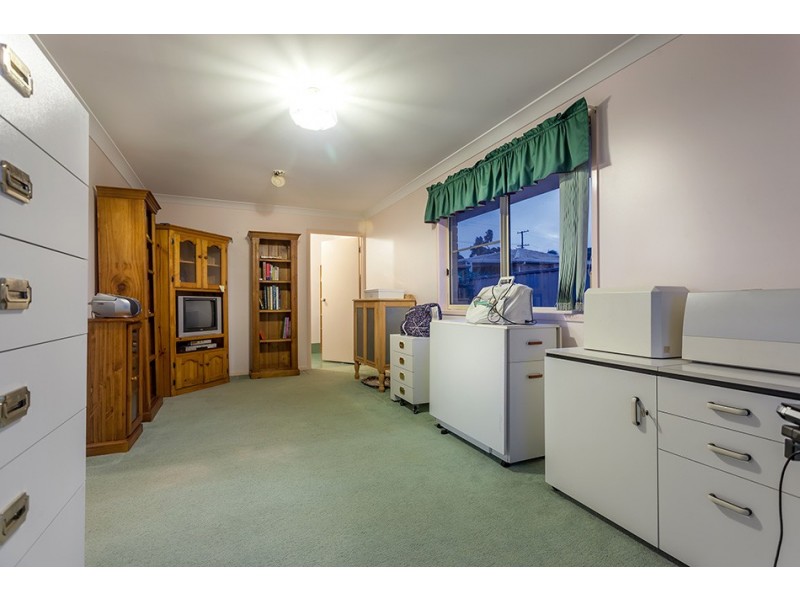 1 Nolan Court, Darling Heights QLD 4350