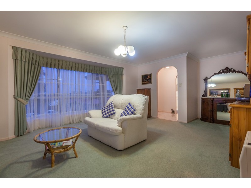 1 Nolan Court, Darling Heights QLD 4350