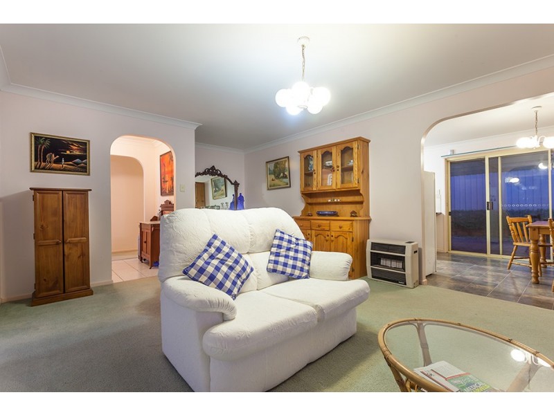 1 Nolan Court, Darling Heights QLD 4350