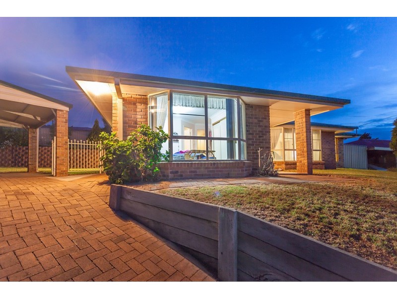 1 Nolan Court, Darling Heights QLD 4350