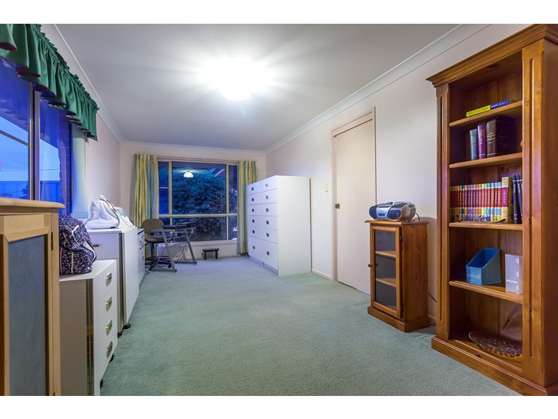 1 Nolan Court, Darling Heights QLD 4350