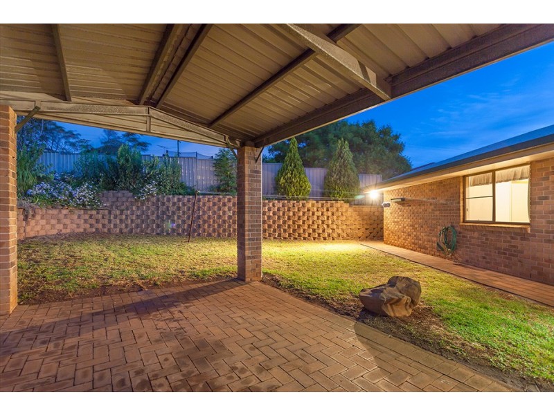 1 Nolan Court, Darling Heights QLD 4350
