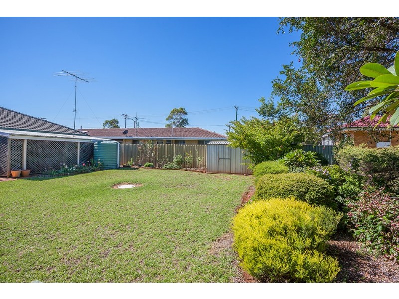 2 Shennan Street, Harristown QLD 4350