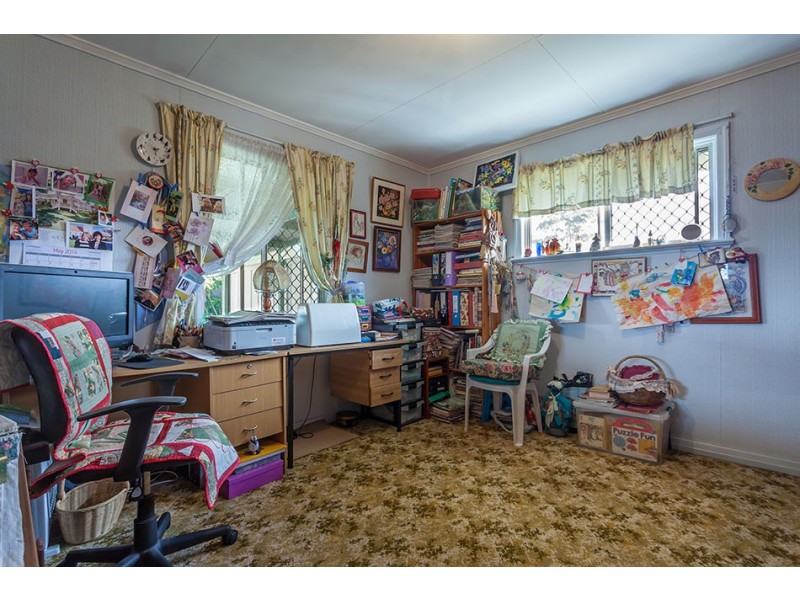 14 Perry Street, Harlaxton QLD 4350
