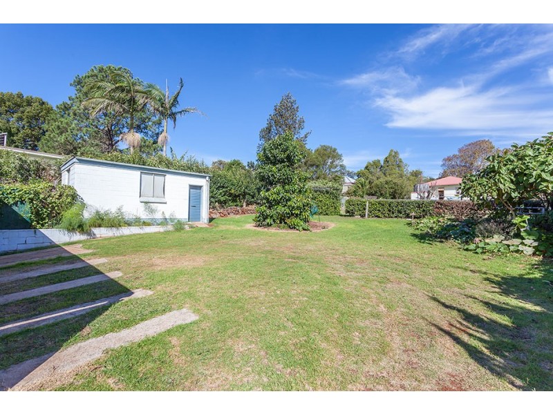 14 Perry Street, Harlaxton QLD 4350