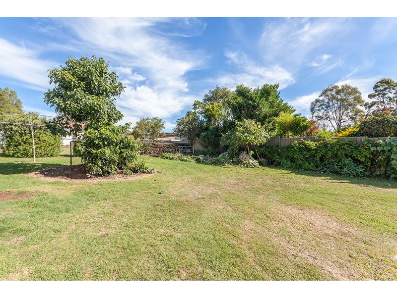 14 Perry Street, Harlaxton QLD 4350