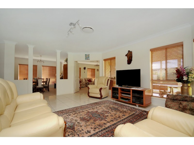 5 Jacquelyn Street, Highfields QLD 4352