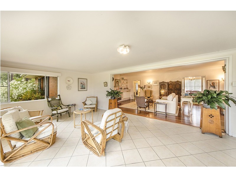 2 Hendy Street, Cranley QLD 4350