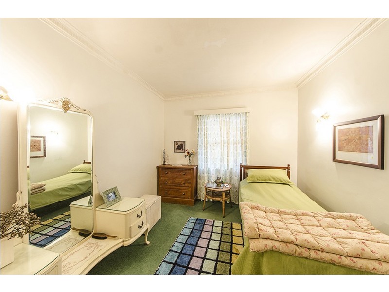 2 Hendy Street, Cranley QLD 4350