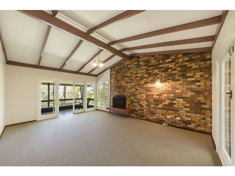 334 Rowbotham Street, Middle Ridge QLD 4350