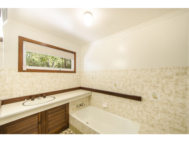 334 Rowbotham Street, Middle Ridge QLD 4350