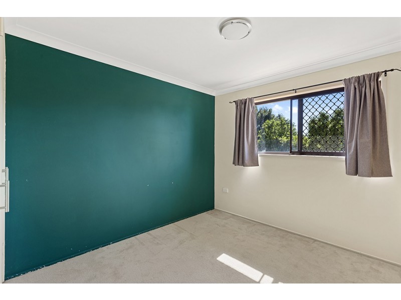 Unit 9/329 West Street, Harristown QLD 4350