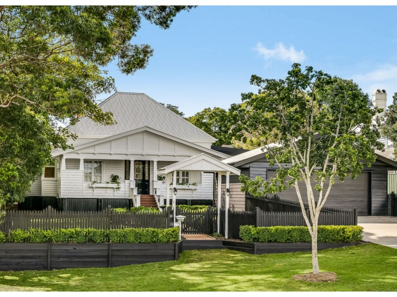 51 Ipswich Street, East Toowoomba QLD 4350