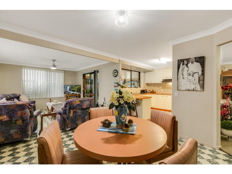 10 Smythe Street, Kearneys Spring QLD 4350