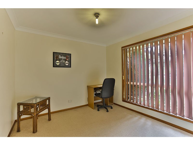 42 Barlow Street, Wilsonton QLD 4350