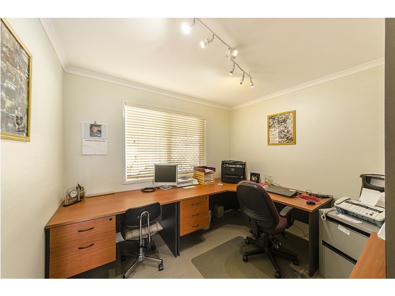 15 Jakirralee Court, Middle Ridge QLD 4350