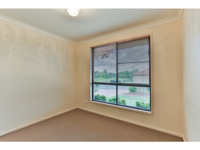 34 Fay Court, Kearneys Spring QLD 4350