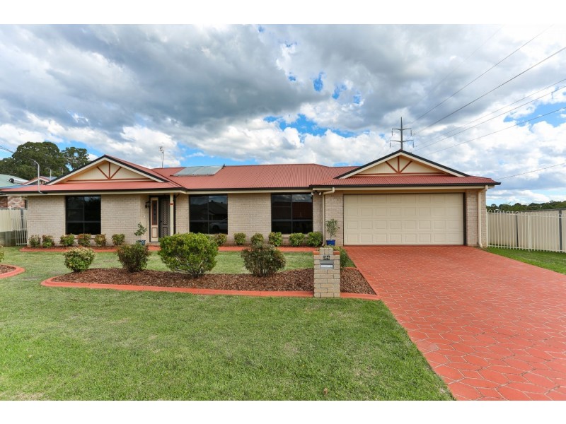 34 Fay Court, Kearneys Spring QLD 4350