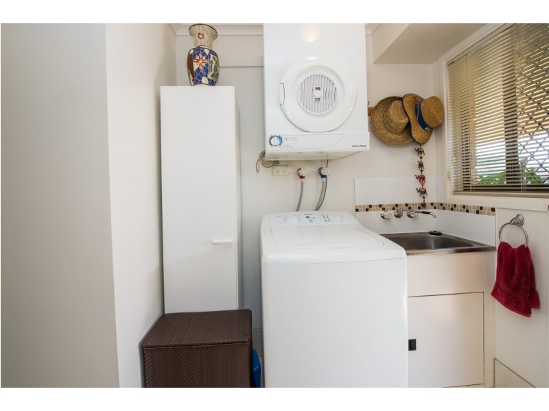 Unit 8/301 Bridge Street, Newtown QLD 4350