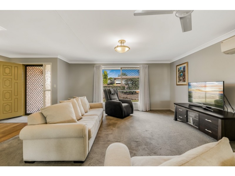 25 Jull Drive, Centenary Heights QLD 4350